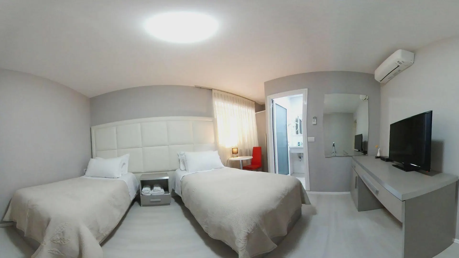 Freddy'S Hotel Tirana Albania