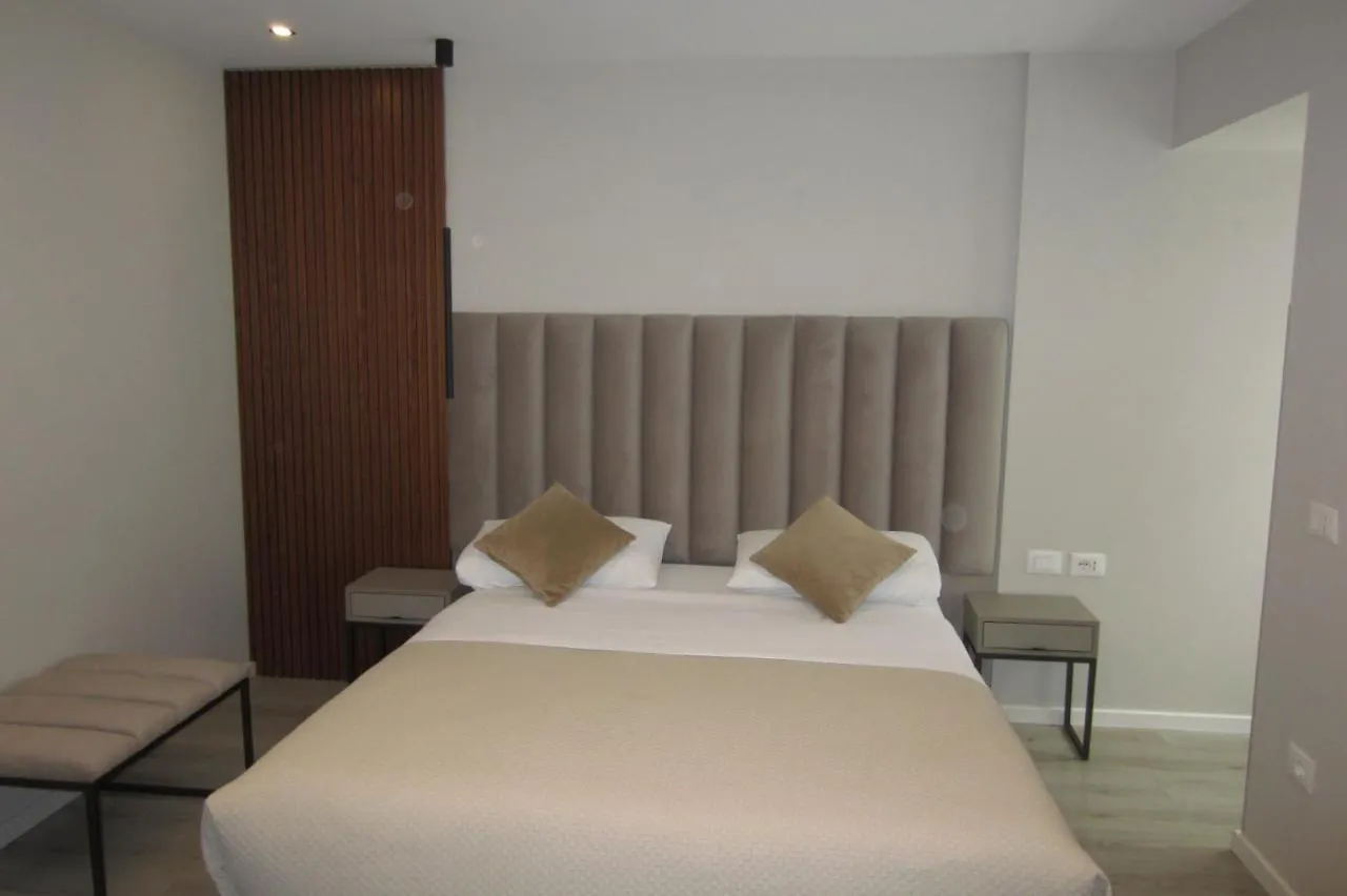 ***  Freddy'S Hotel Albania